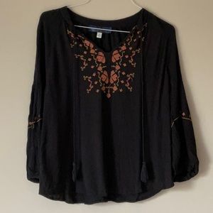 Black Flowy long sleep top with tassels